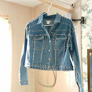 NWOT VENUS Studded Jean Jacket